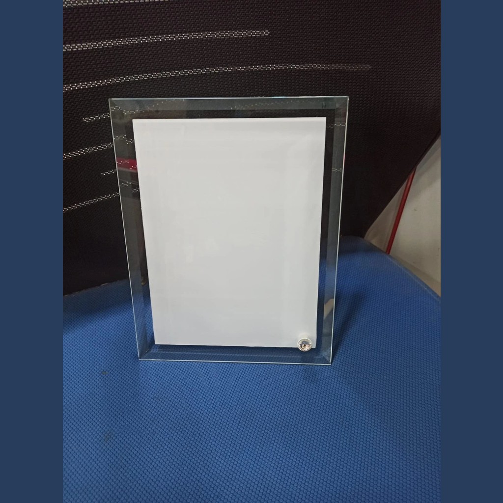 A4 Glass Frame