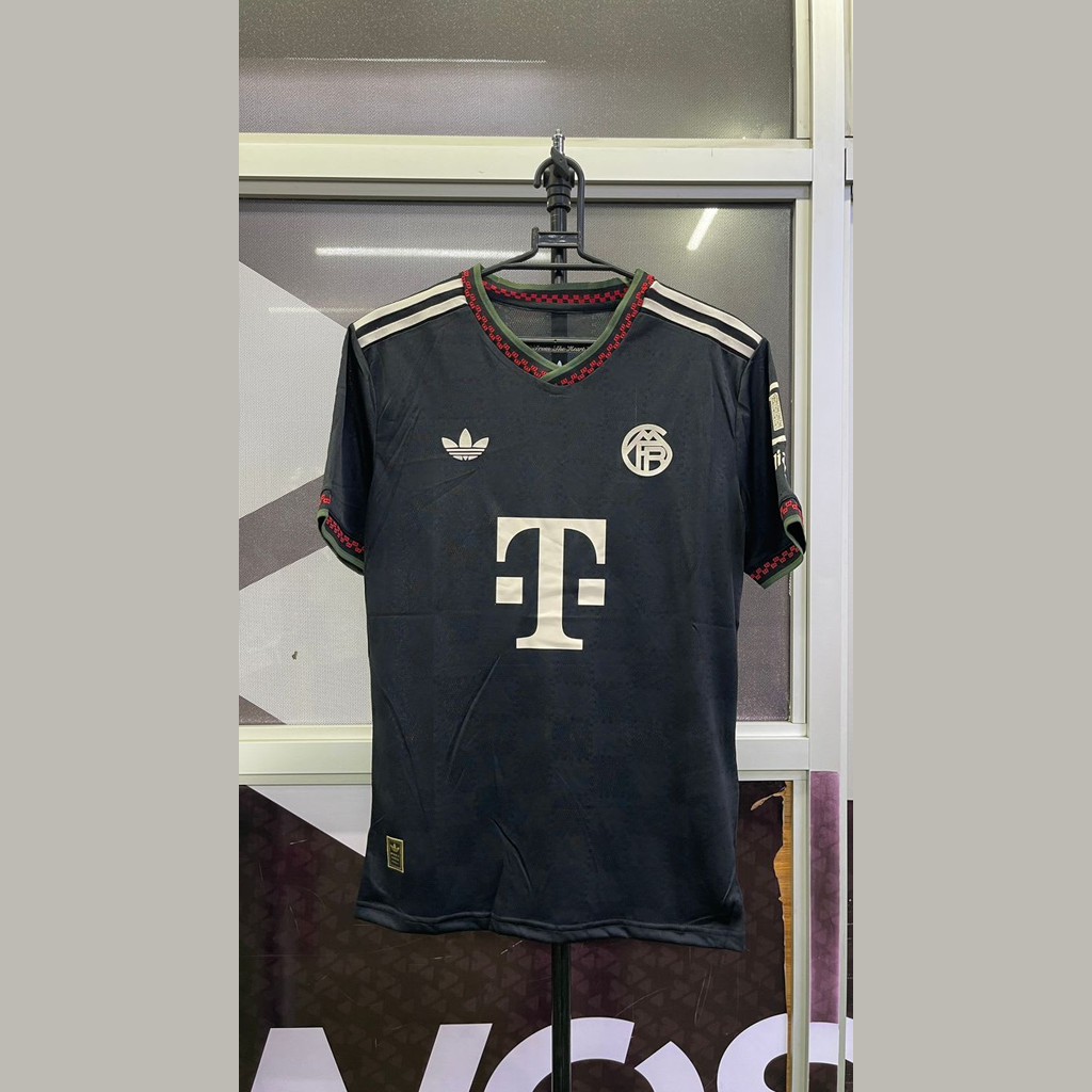 Bayern Munich Black Octoberfest 25 - 26 Player