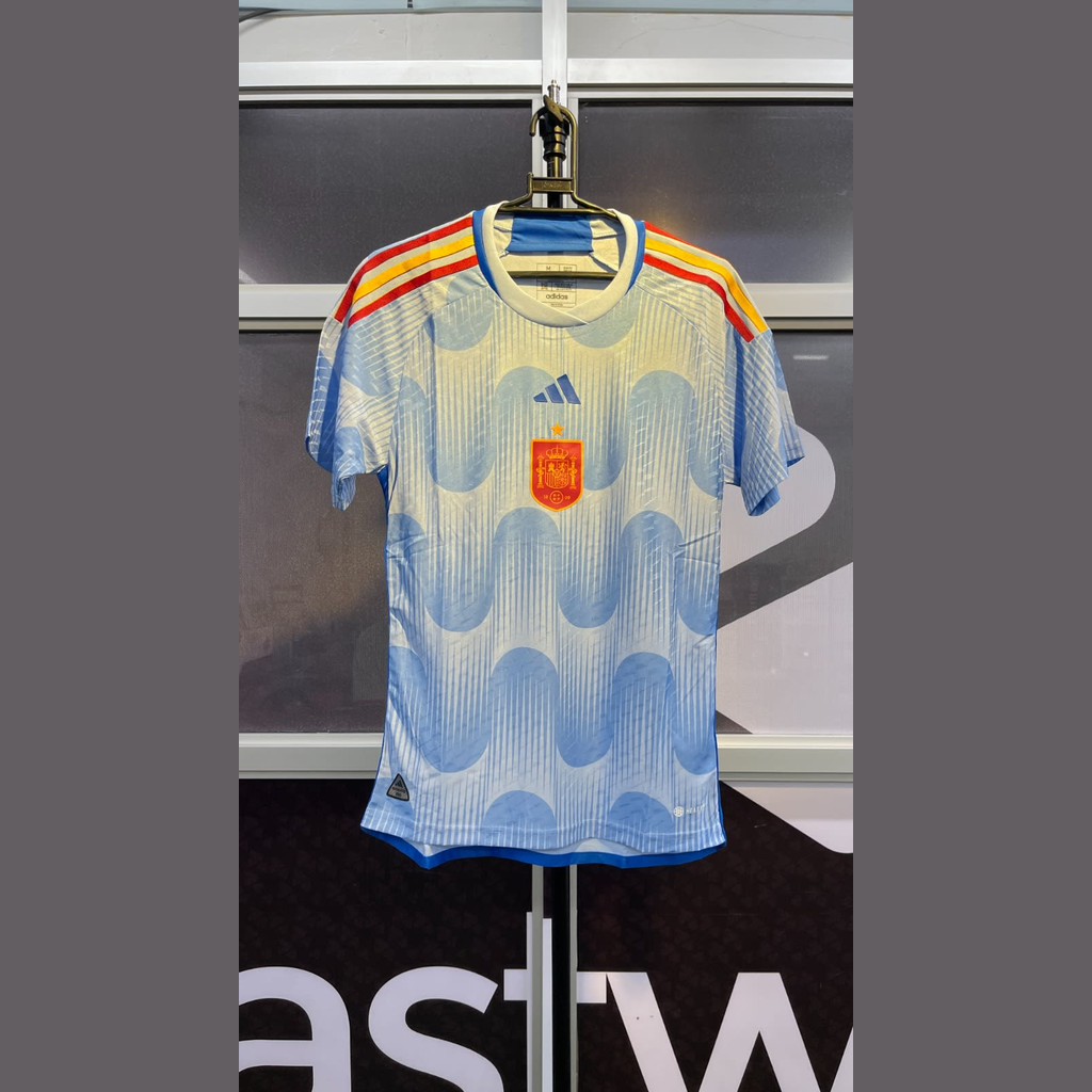 Spain Away 2022 W - Cup