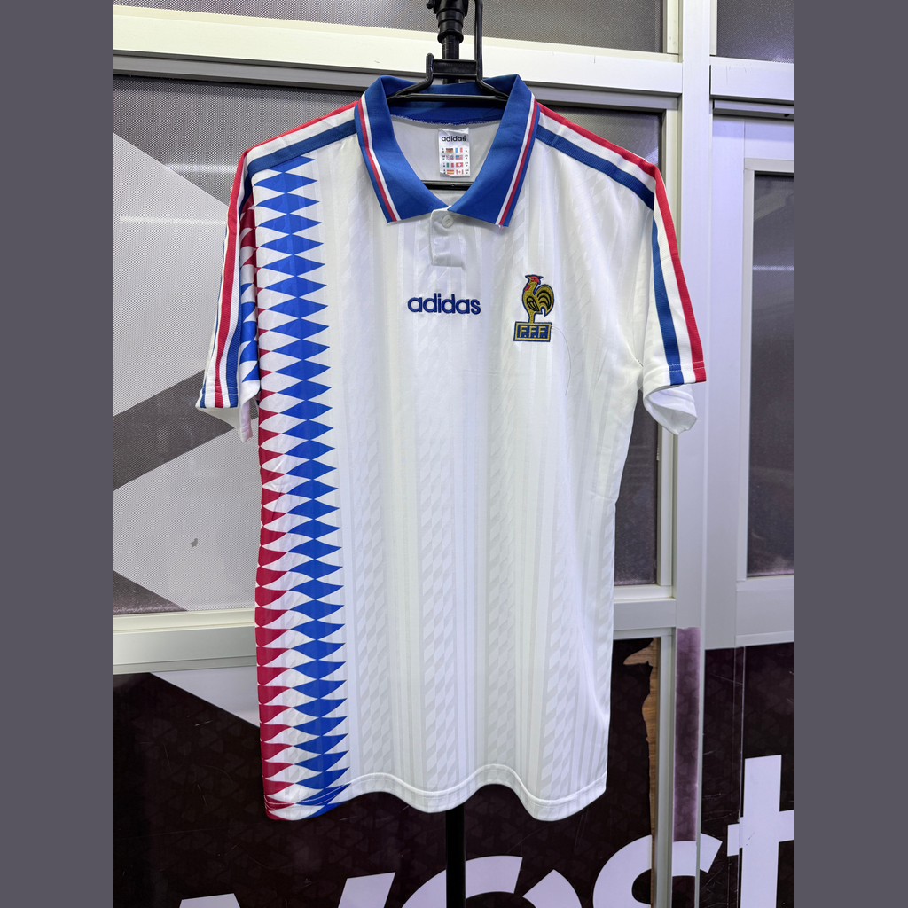 France White Button Blue Collar 1994
