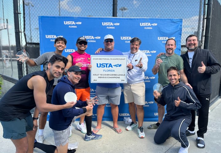 La USTA Florida acoge a cientos de personas en los campeonatos seccionales de la categoría combinada de mayores de 18 años (6.5/8.5) y de la categoría combinada de mayores de 50 años (5.5) para mujeres.