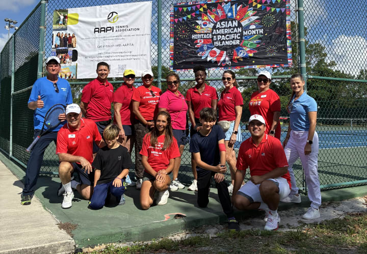 Día de tenis comunitario de USTA Florida y AAPITA