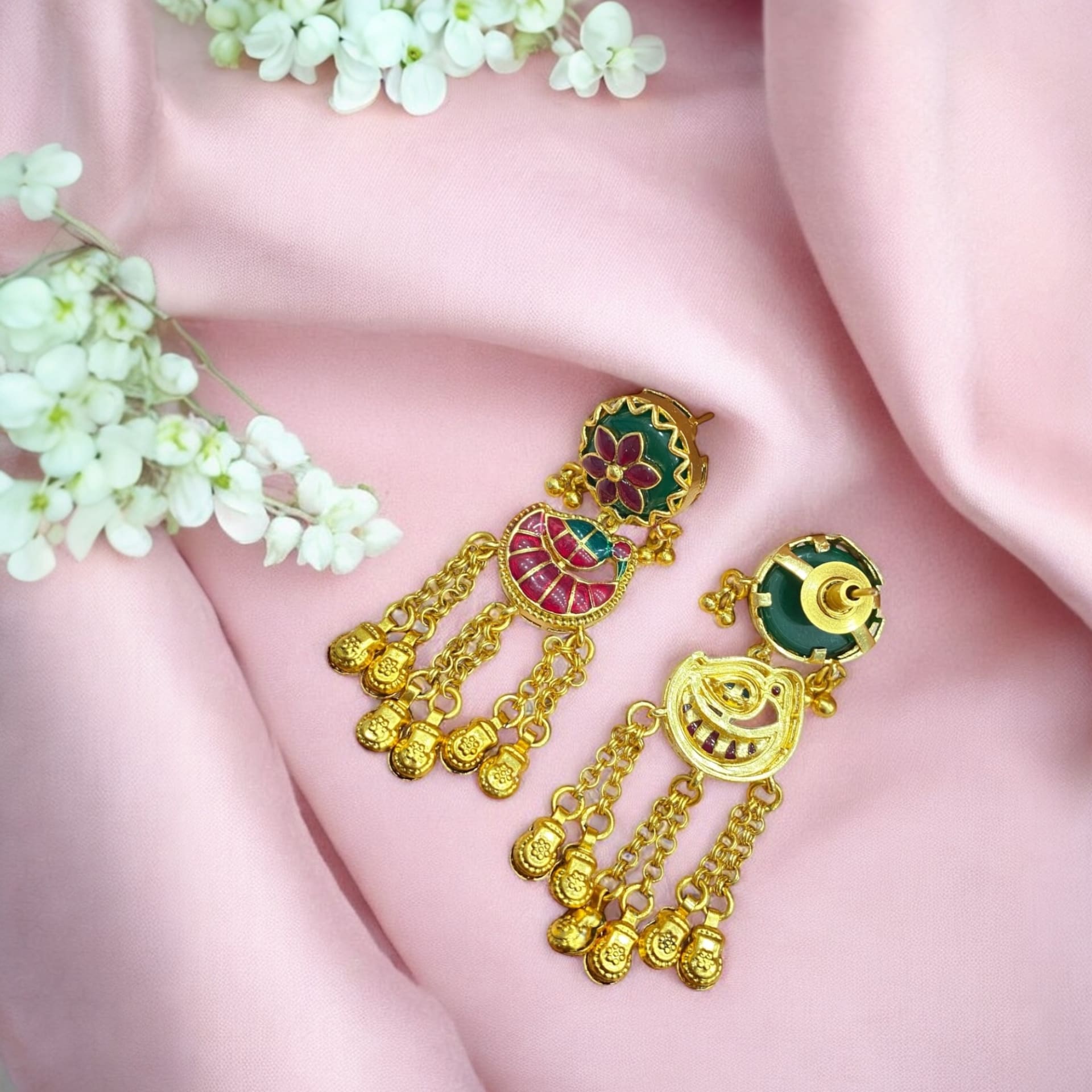 Navratri Temple Pendant Set thumbnail 4