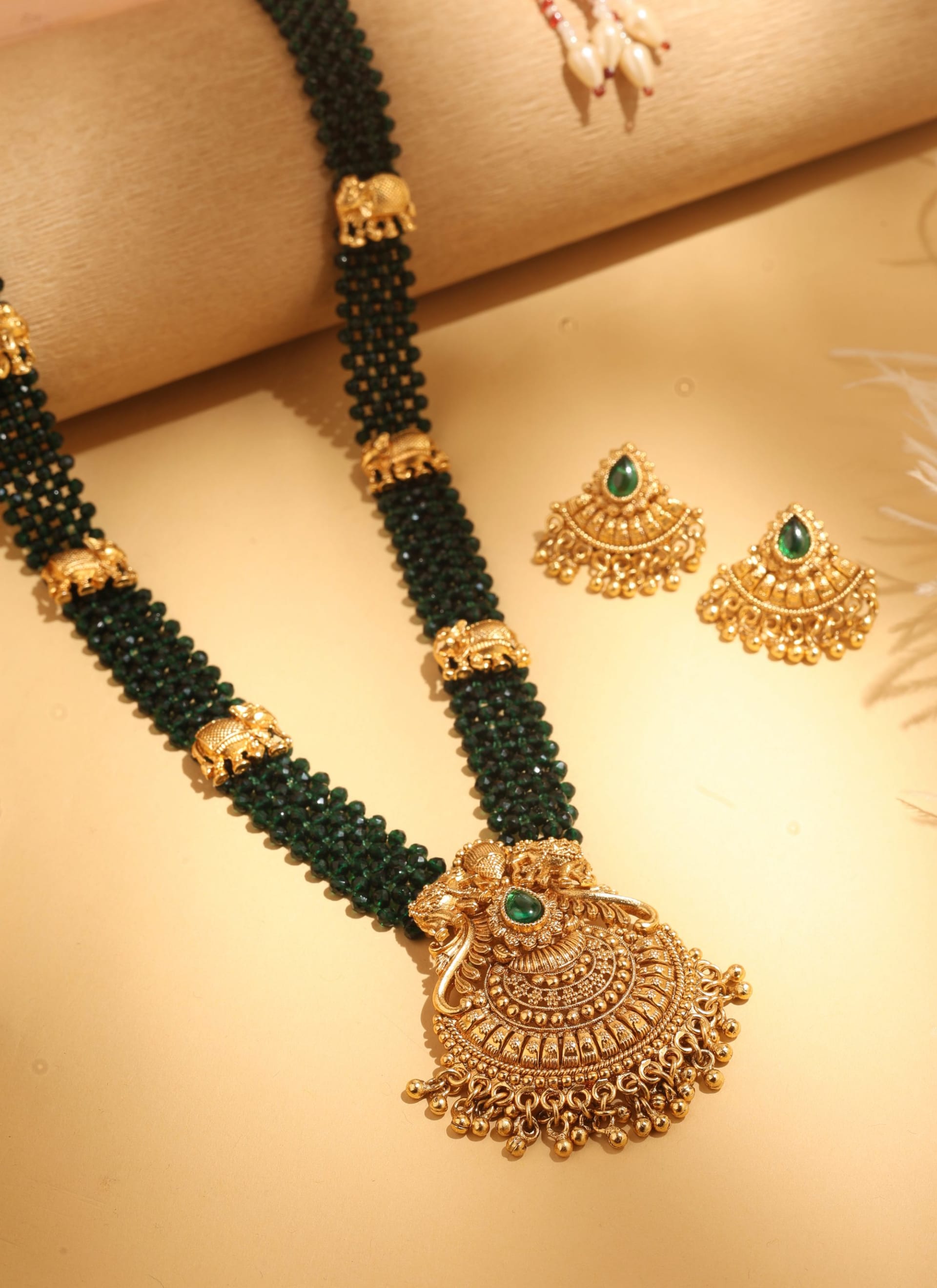 Sangeet Silver Polki Pendant Set — handcrafted Necklace Sets by Sirini Jewellery - back view