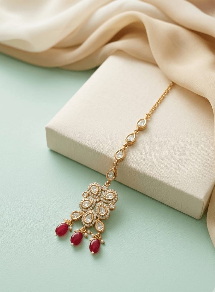 Shimmering Ruby Kundan Tikka — main view | Sirini Jewellery