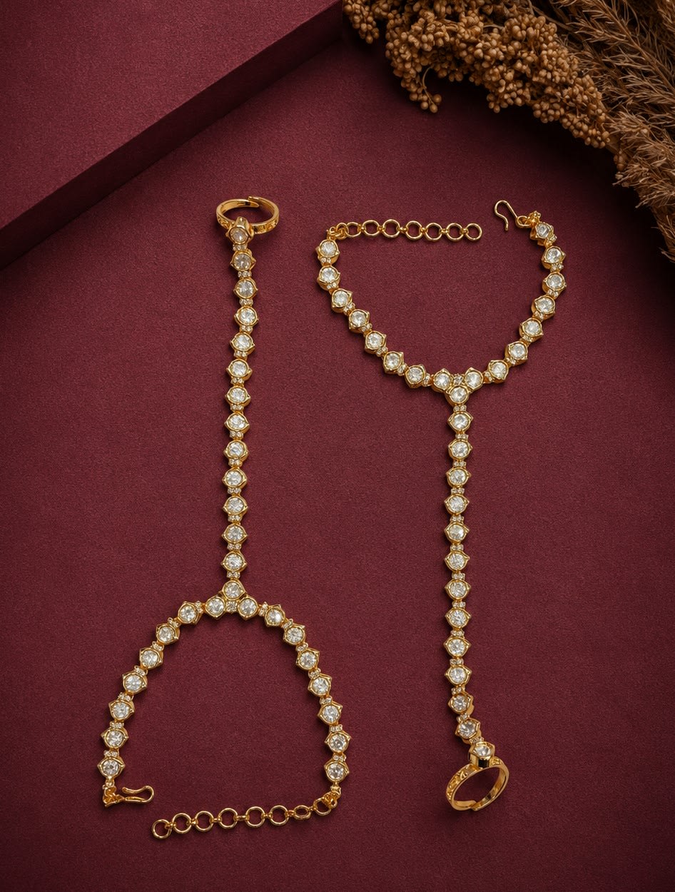 White Elegance Kundan Hathphool — handcrafted Hathpaan by Sirini Jewellery