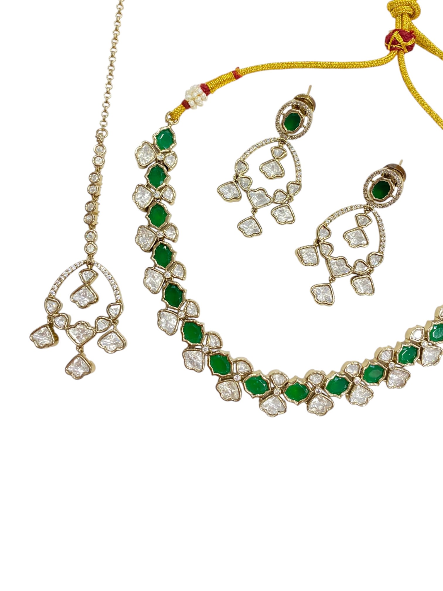Sirini Emerald Kundan Brass Necklace Set thumbnail 3