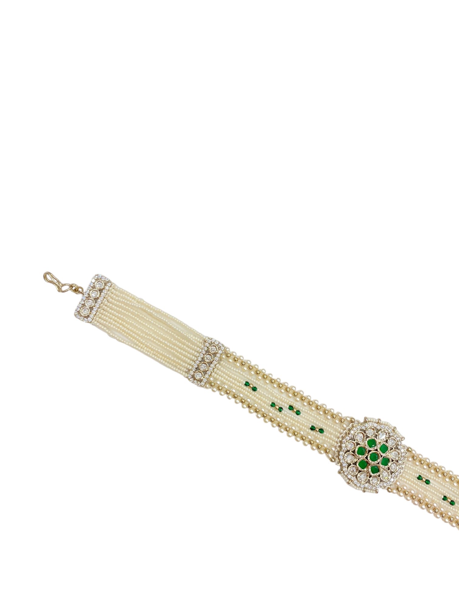 Multi Pearl Strand With Green Kundan Centerpiece Sheeshpatti thumbnail 3