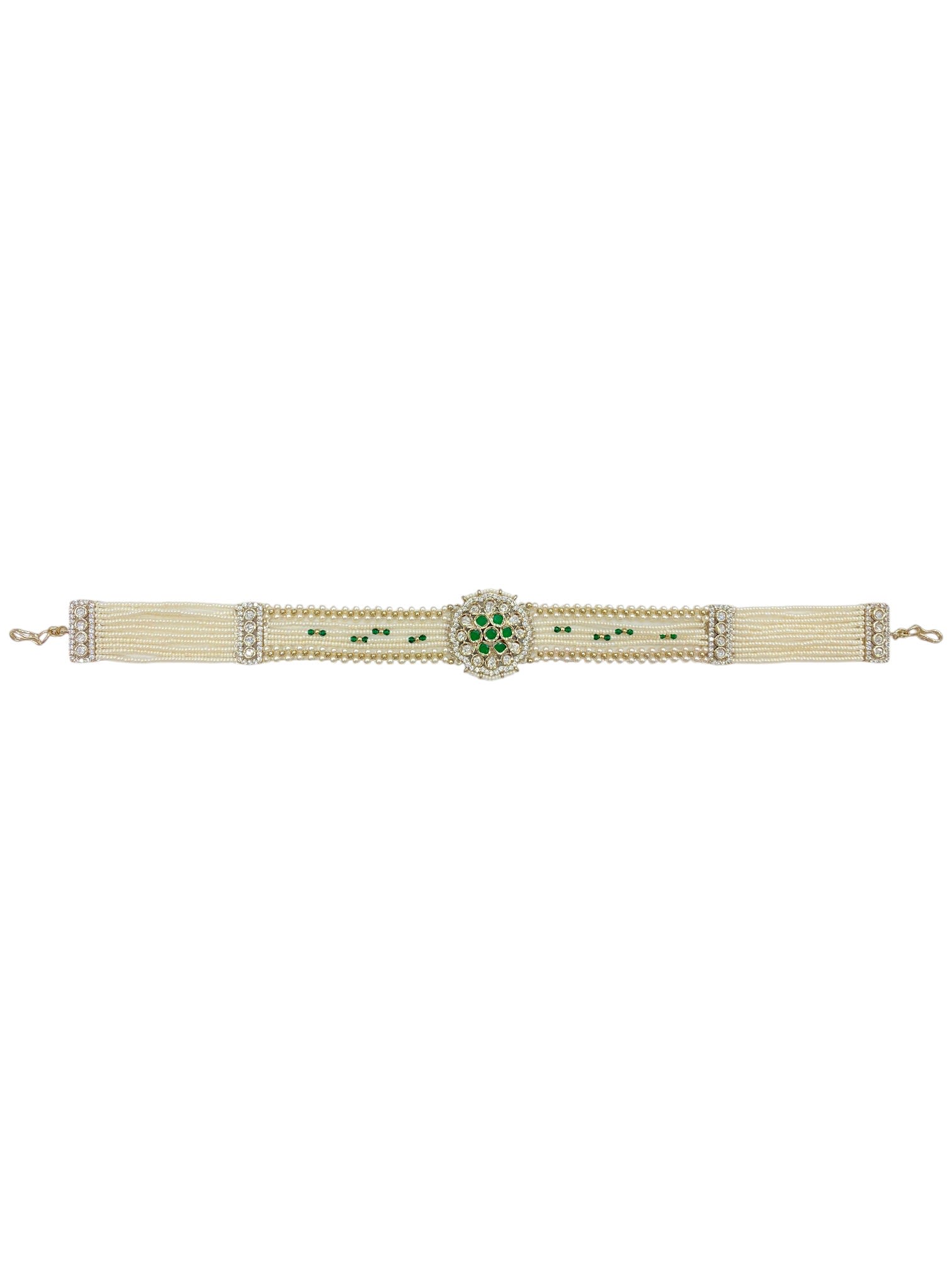 Multi Pearl Strand With Green Kundan Centerpiece Sheeshpatti thumbnail 4