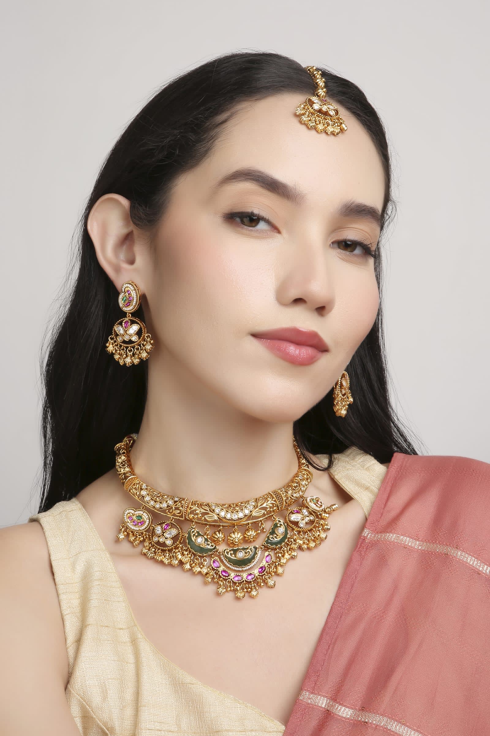 Mehendi Kundan Choker Set thumbnail 5