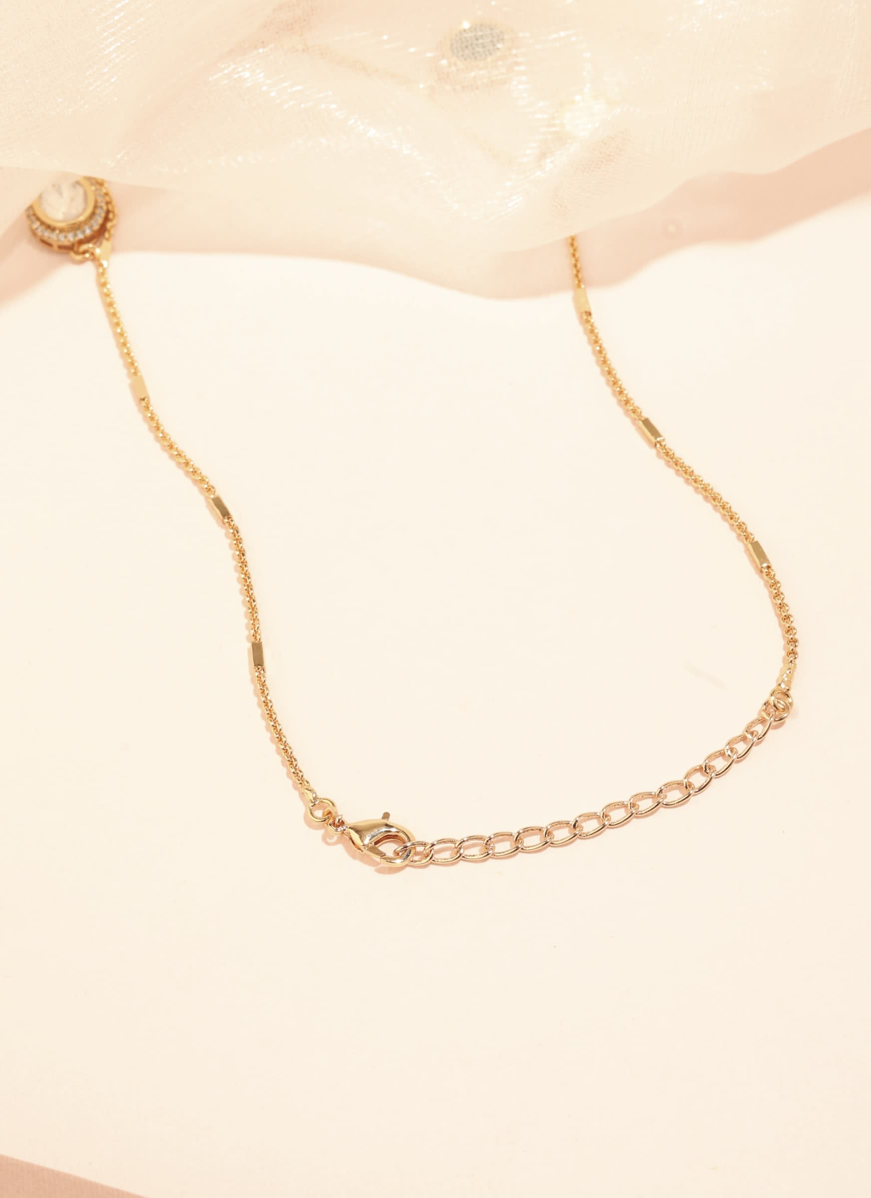 Mehendi Kundan Choker Set thumbnail 3
