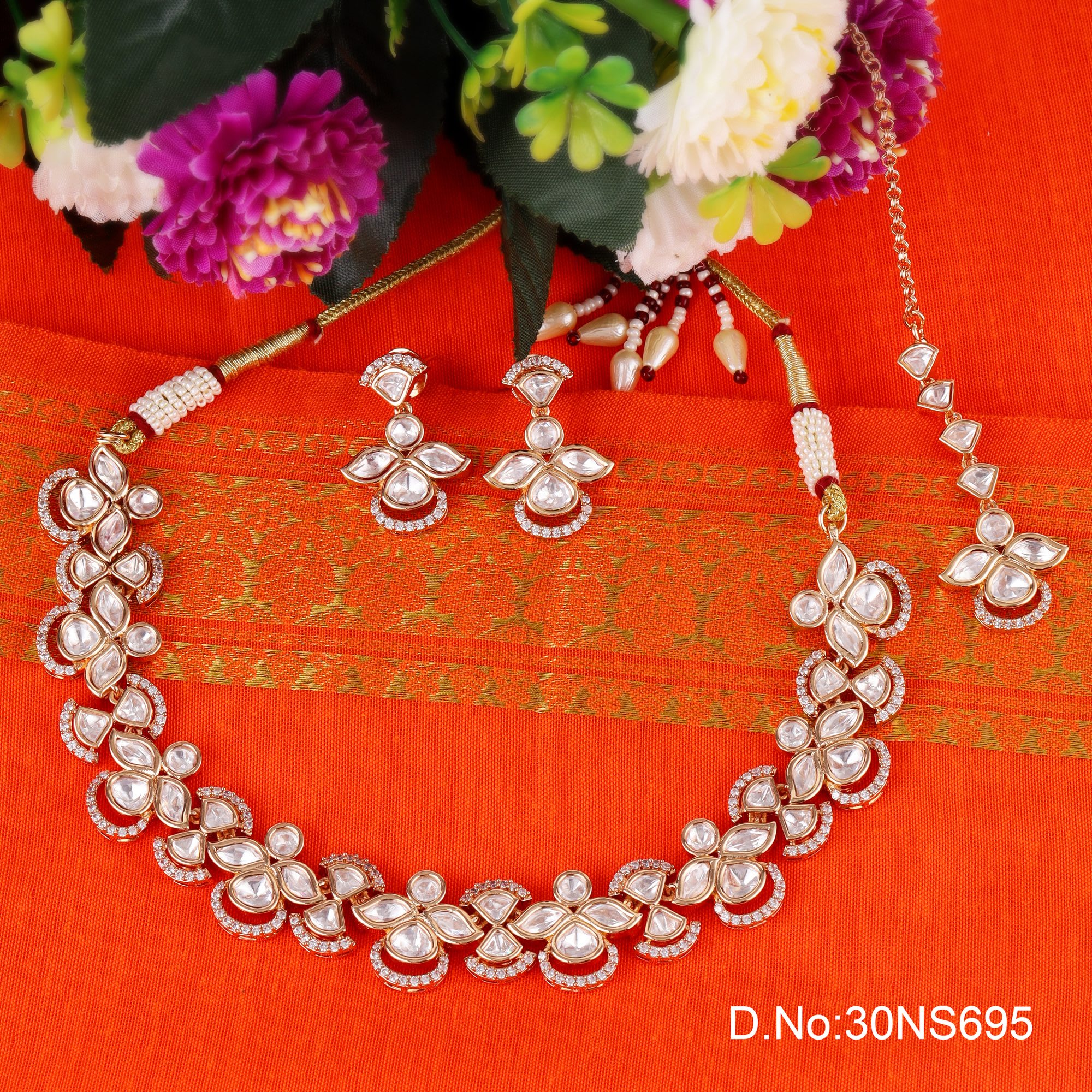 Puja Antique Gold Necklace Set thumbnail 6