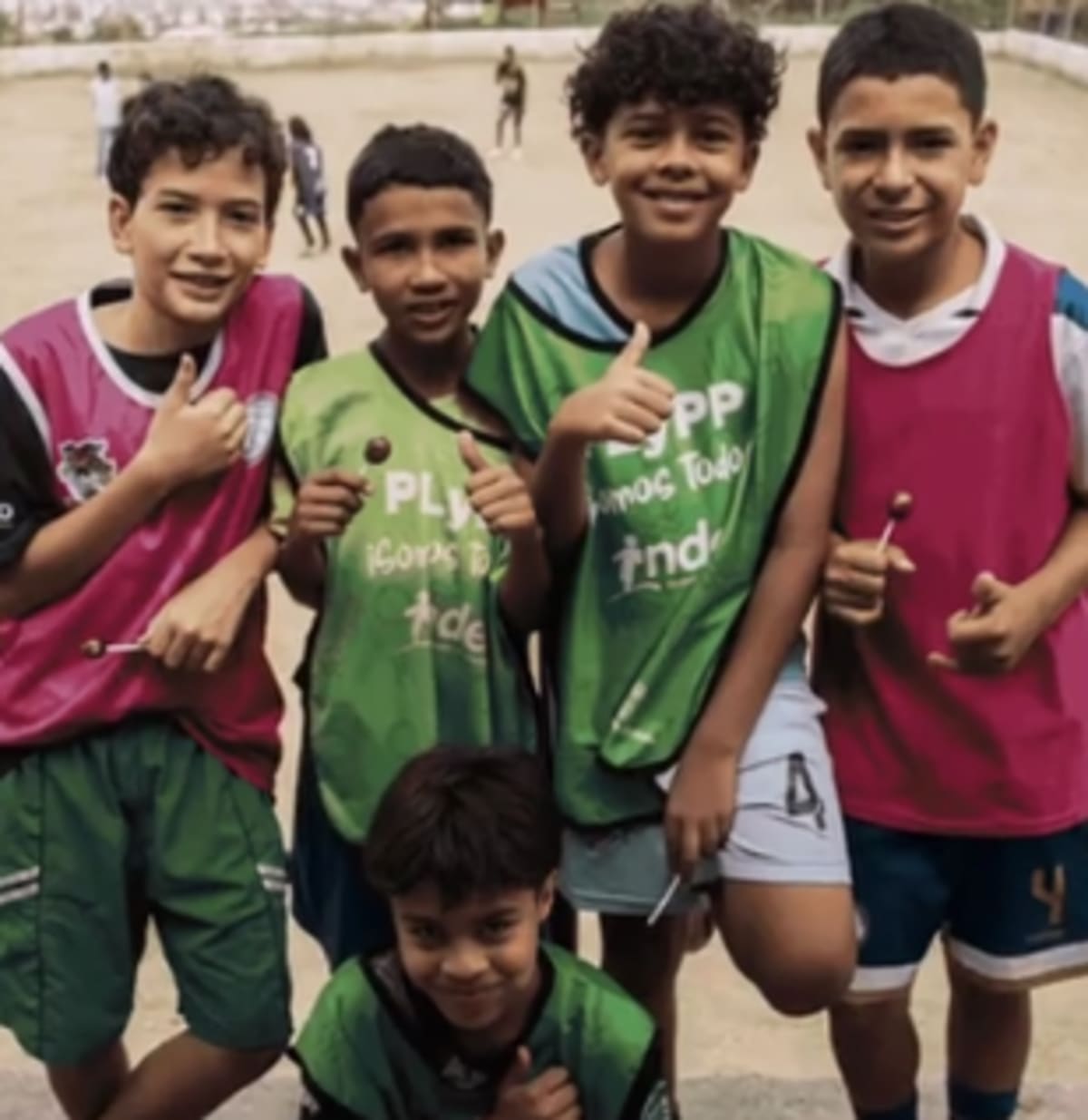 SembraFit: Workout and Raise Money for Youth Fútbol in Comuna 13