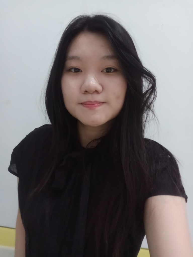 Ms. Shannon J., pengajar bahasa Inggris SEC Surabaya