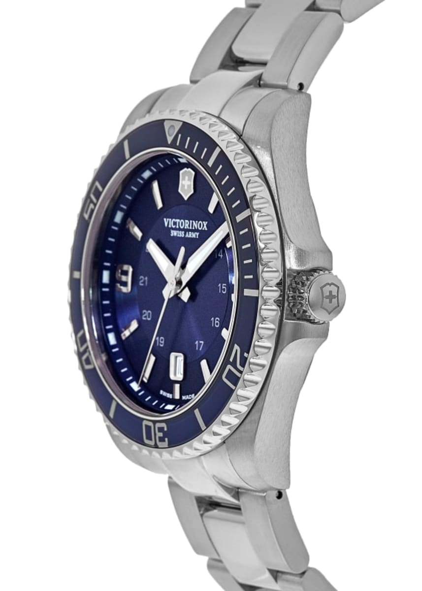 Victorinox Swiss Army Maverick Large Men's Watch 241602
