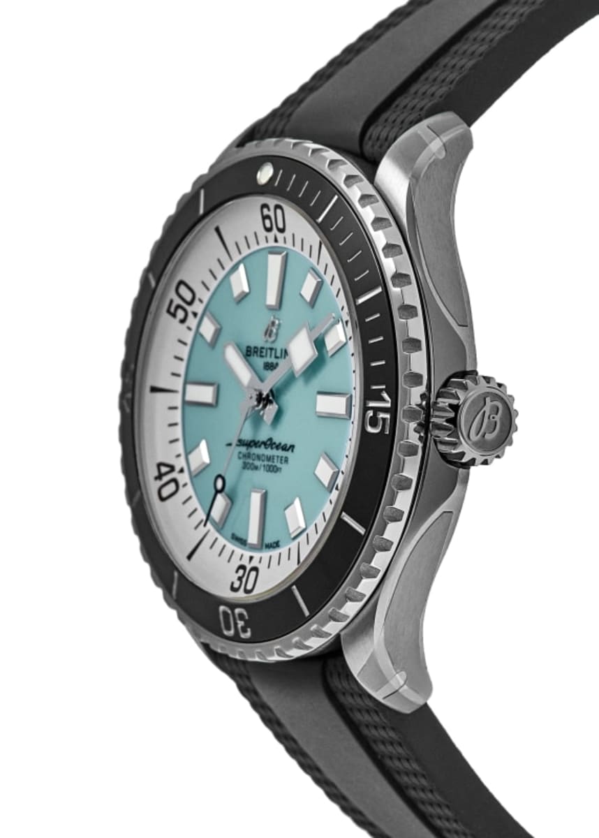 Breitling Superocean Automatic 44 Turquoise Dial Rubber Breitling Superocean Automatic 44 Turquoise Dial Rubber