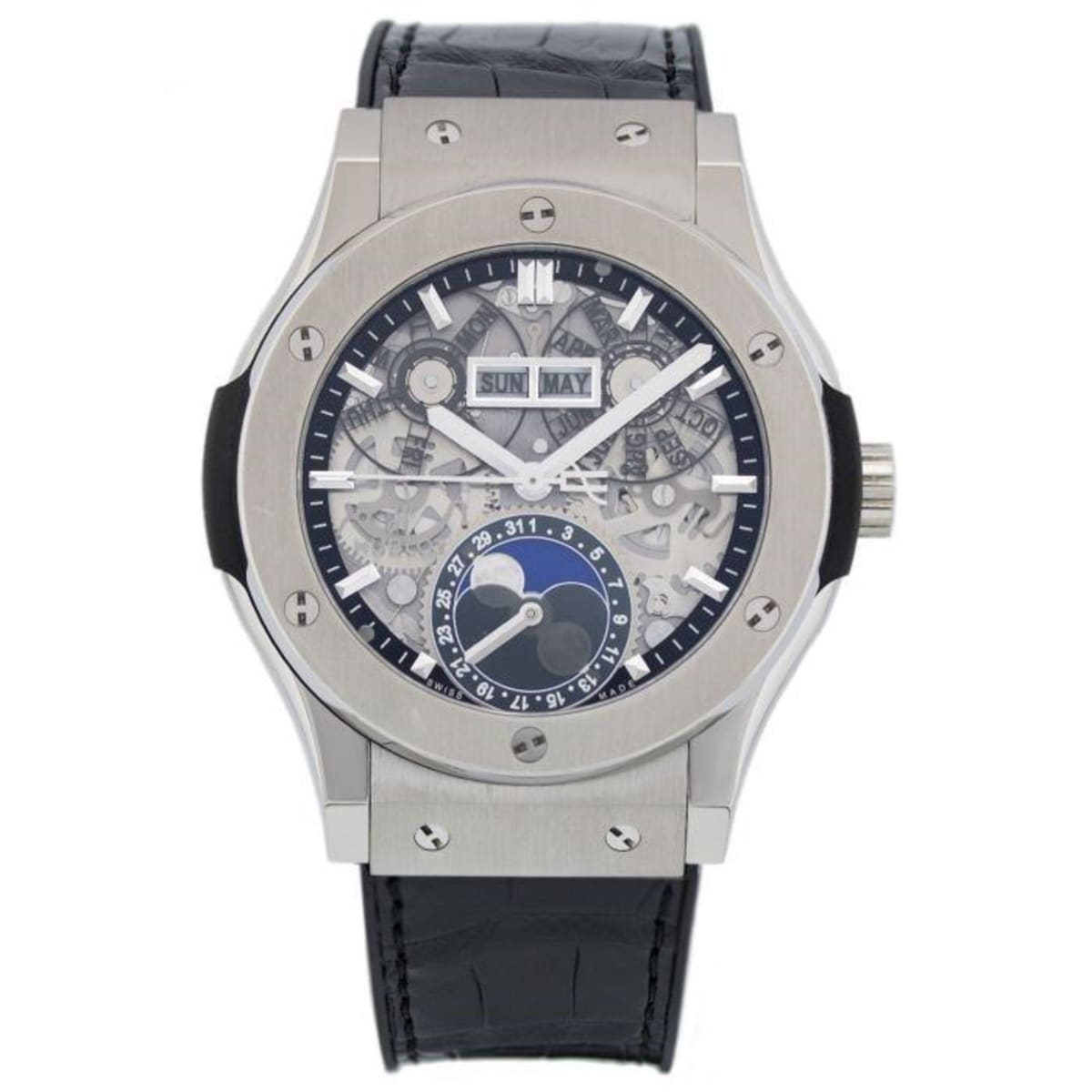 Buy the latest luxury watches from Hublot now!