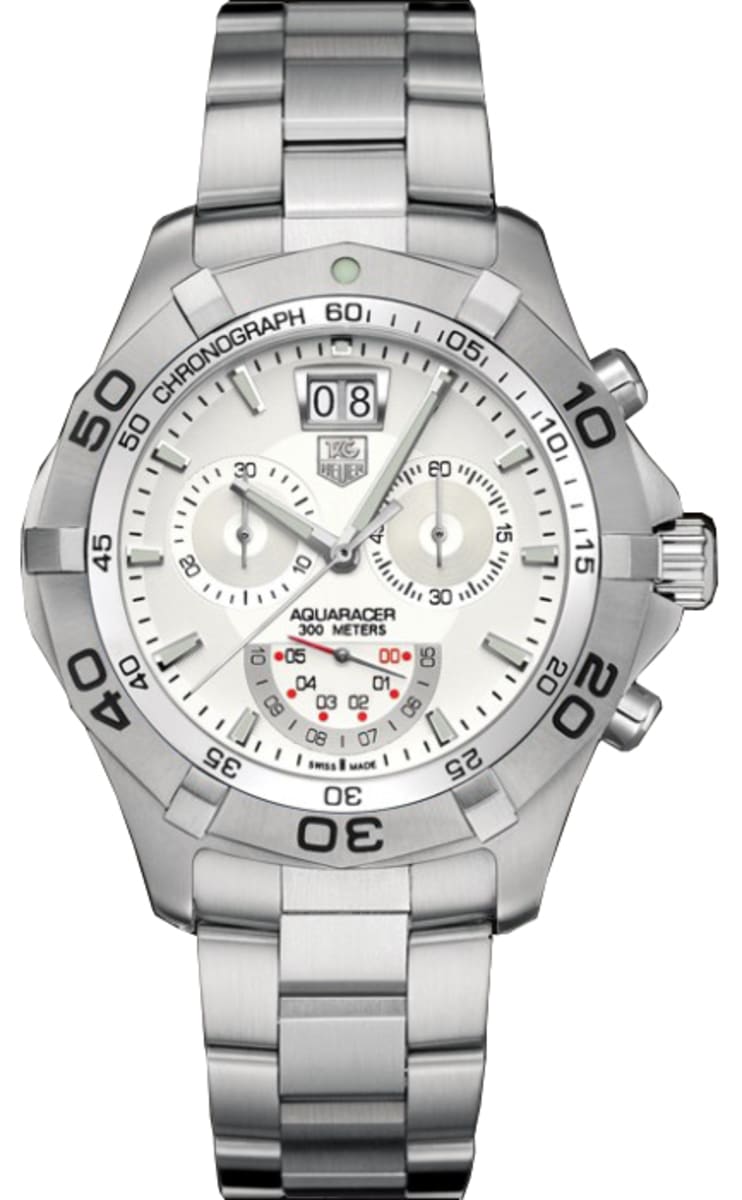 tag heuer grande date quartz chronograph