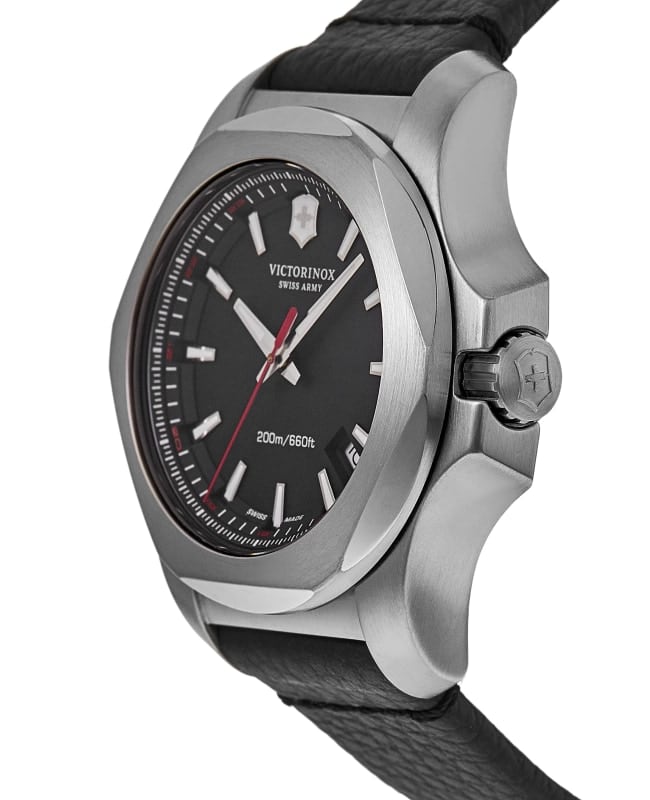 今週の新着アイテム Victorinox Swiss Army I.N.O.X. Black Dial Black Leather その他