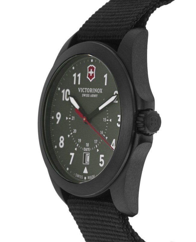 Victorinox Swiss Army Heritage Men's Watch 241972 | WatchMaxx