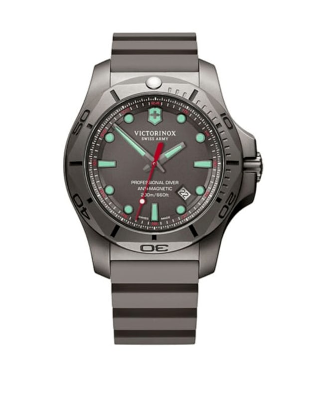 人気カラー✨️Victorinox Swiss Army I.N.O.X. 腕時計 241810_1531839631.jpg