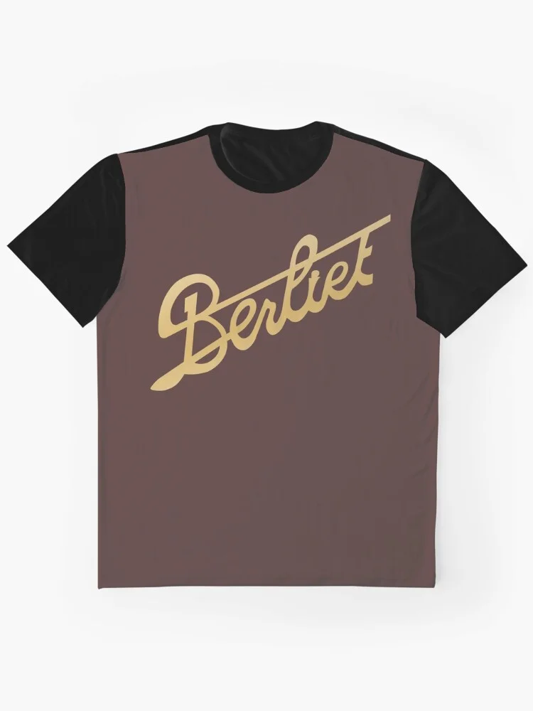 Unique t-shirt design showcasing the iconic Berliet emblem.