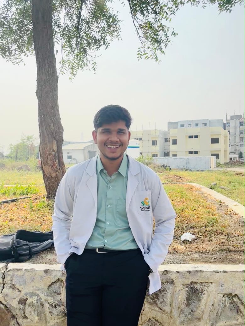 Dr Shobhit Awasthi(MBBS)