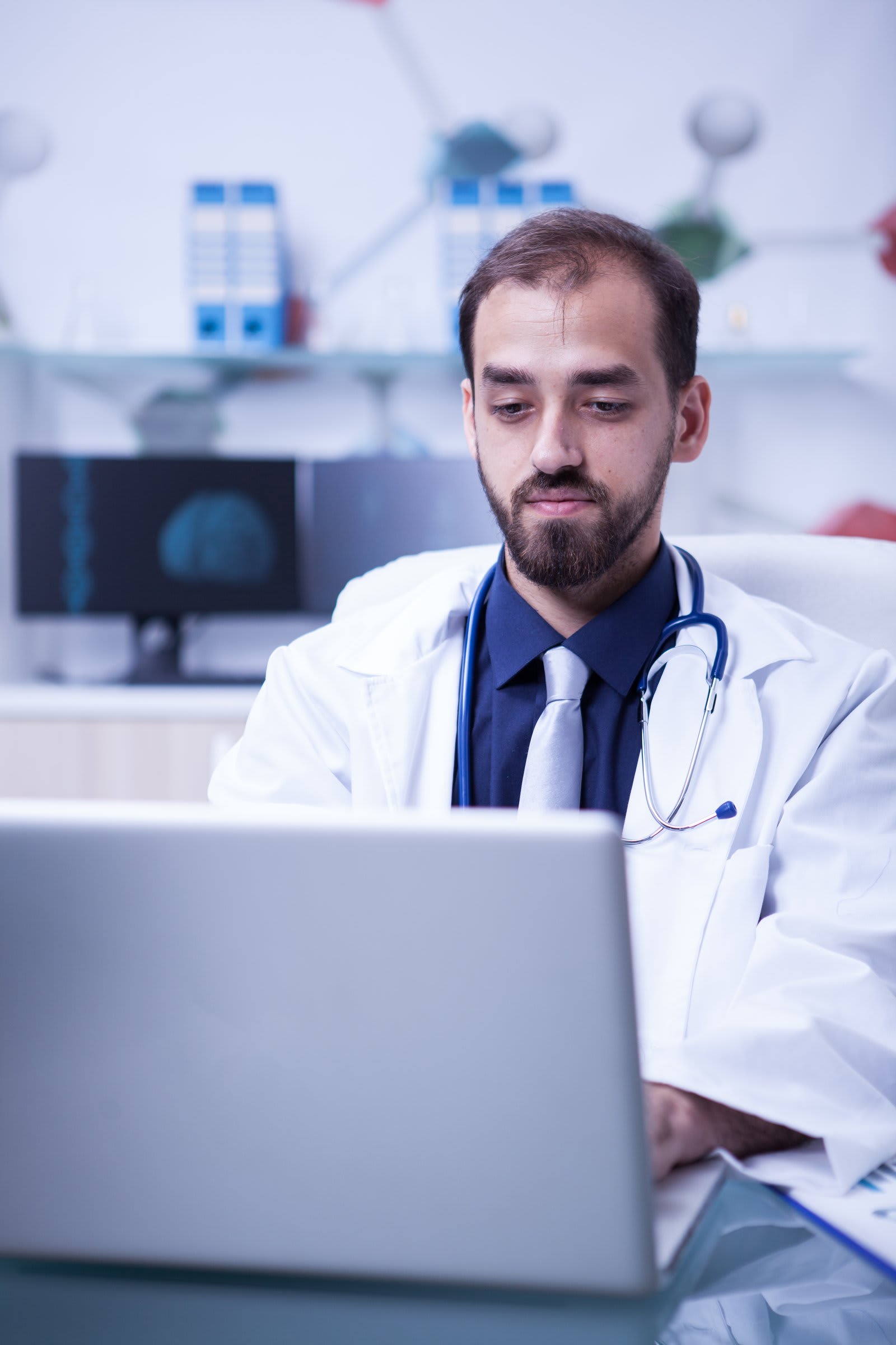 Gen AI claims triage with LangChain and LangGraph