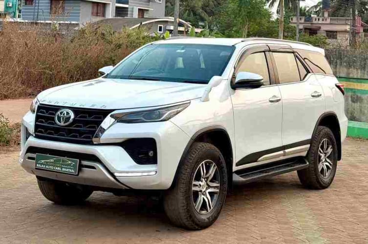 FORTUNER 2WD MT 