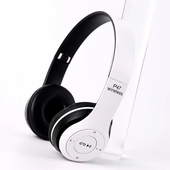 P47 Wireless Bluetooth Foldable Headphones with Built-in Mic.