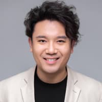 A portrait of Long Long