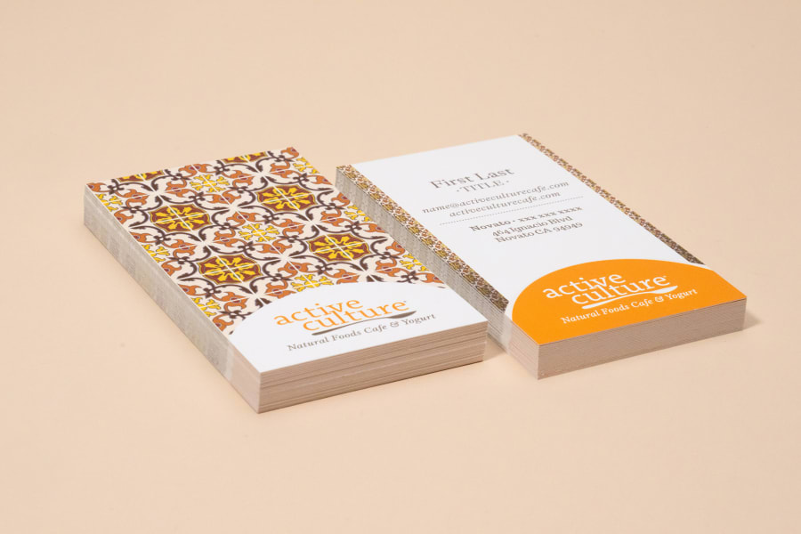 Custom Restaurant Business Card — photo 1