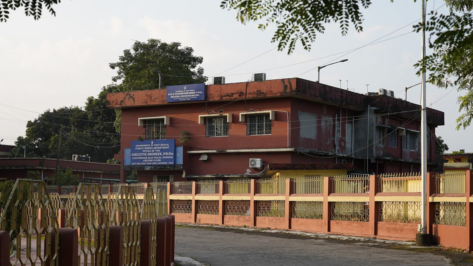 police security outside a government building in west bengal (file image)