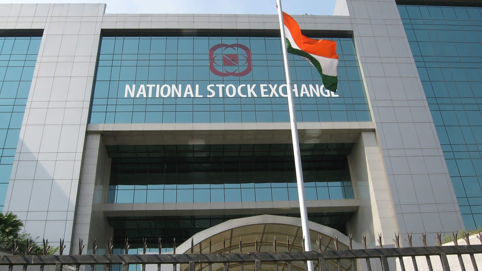National Stock Exchange building in Mumbai, symbolizing India’s market rebound.