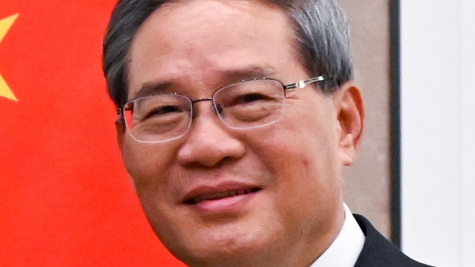Li Qiang, Premier of China, at the opening of the new Yalu River Bridge.