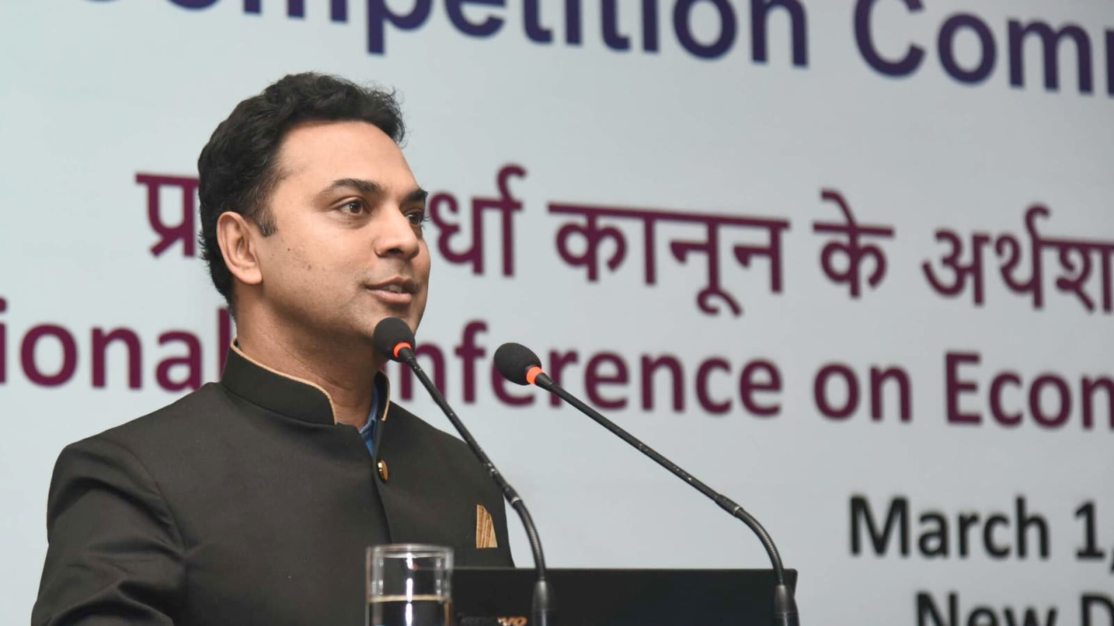 Krishnamurthy Subramanian speaking at a conference in New Delhi, 2019.