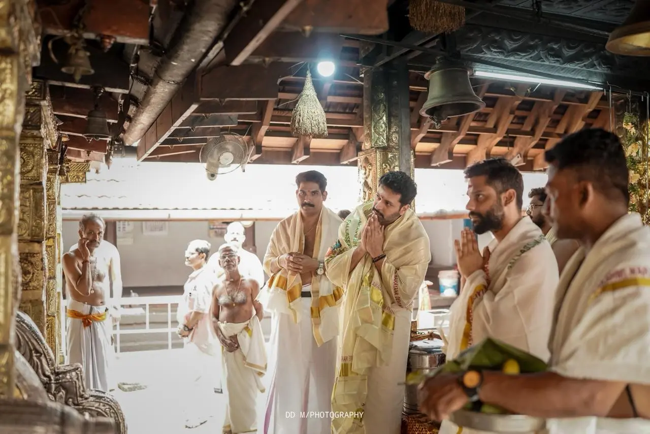 Temple moments — August 2025