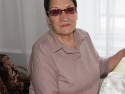 Бывшая учительница из города Ипатово Александра Михайловна Бережная отметила юбилей