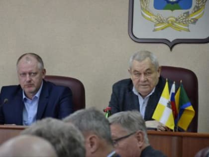 Сегодня состоялось очередное заседание Думы города. Заседание вел председатель Думы Александр Медяник.