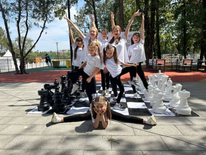 В Кисловодске открыли первый шахматный сквер