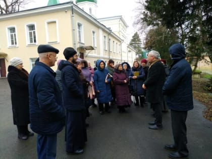 Прихожане сельского храма познакомились с одной из святынь краевого центра