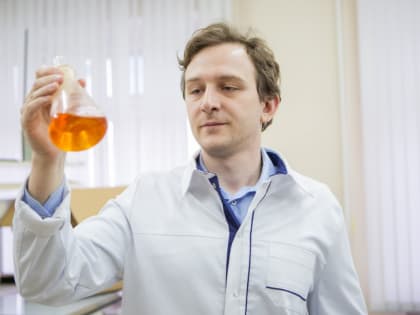 Химия, бильярд и магия науки: о профессии ученого рассказал профессор СКФУ