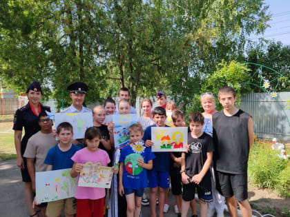 Сотрудники полиции Кировского округа посетили воспитанников детского дома