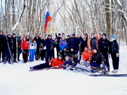 Лыжникам СКФУ сугробы нипочём!