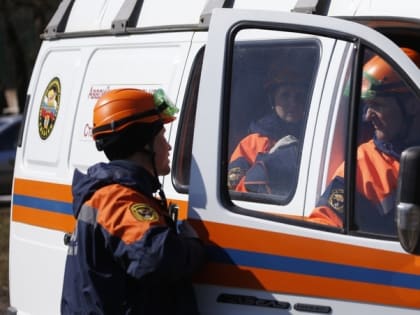 Спасатели посёлка Иноземцево спасли застрявших на горе Змейке туристов