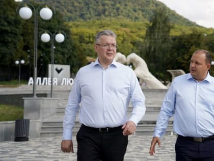 Три торта, танец аэростатов, концерты и спорт: куда сходить на День города Железноводска в 2023 году