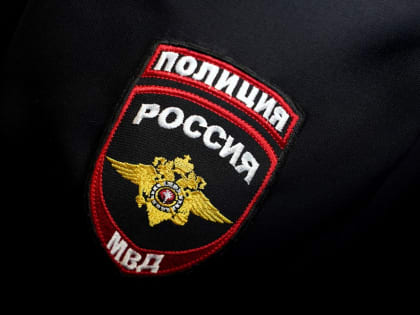 В Новоселицком округе молодой рецидивист ограбил пассажира своего авто