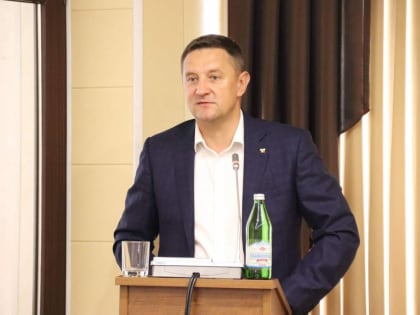 Главой Будённовского муниципального округа, и.п. секретаря местного отделения партии стал Сергей Савченко