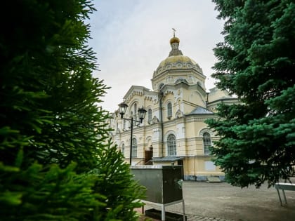 В канун праздника Вознесения Господня митрополит Кирилл совершил всенощное бдение в Андреевском соборе города Ставрополя