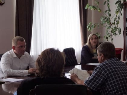 Глава Грачевского округа провел очередной прием граждан